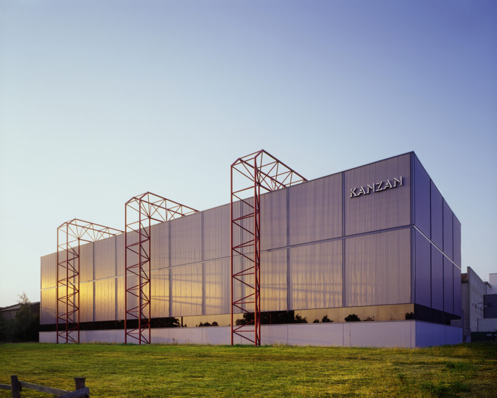 Kanzan ist ein Hersteller für Spezialpapiere in Düren.