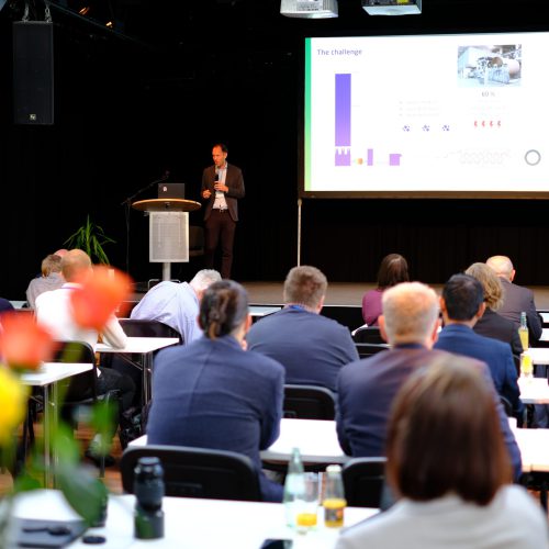 Teilnehmer aus ganz Europa kommen zum Mini-Symposium zusammen